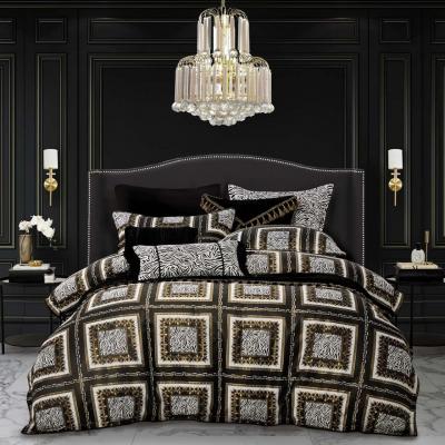 Davinci Piazza Quilt Cover Set | King Bed | Gold