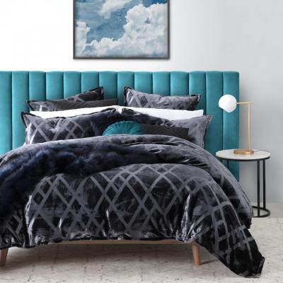 Platinum Logan & Mason Diez Quilt Cover Set | King Bed | Charcoal