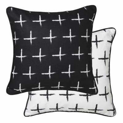 Logan & Mason Rio Square Filled Cushion | Black 