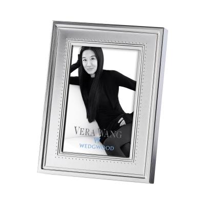 Wedgwood Vera Wang Grosgrain Silver Giftware Frame 4x6