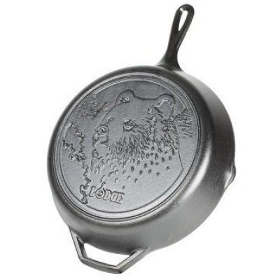 Lodge Bear Wildlife Stamped Cast Iron Skillet | 12"