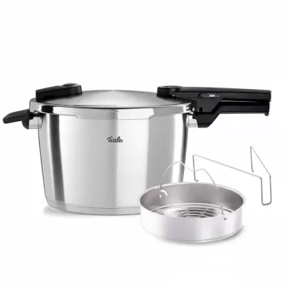 Fissler Vitaquick Premium Pressure Cooker with Steamer Insert & Tripod | 22cm/4.5L