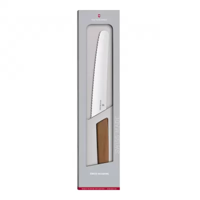 Victorinox Swiss Modern Bread & Pastry Knife 22cm | Wood