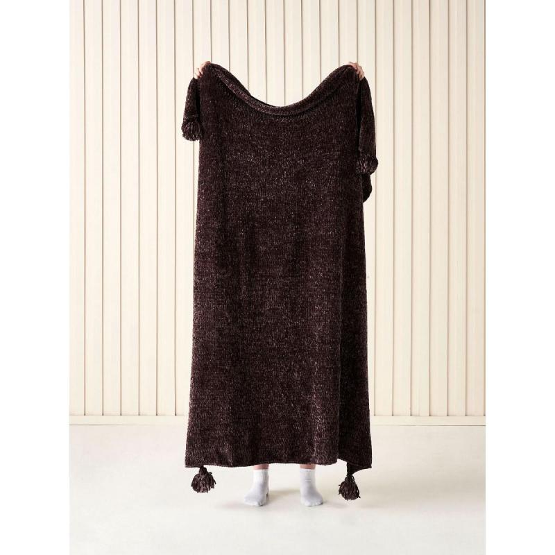 Linen House Hara Throw 130cm x 170cm | Espresso