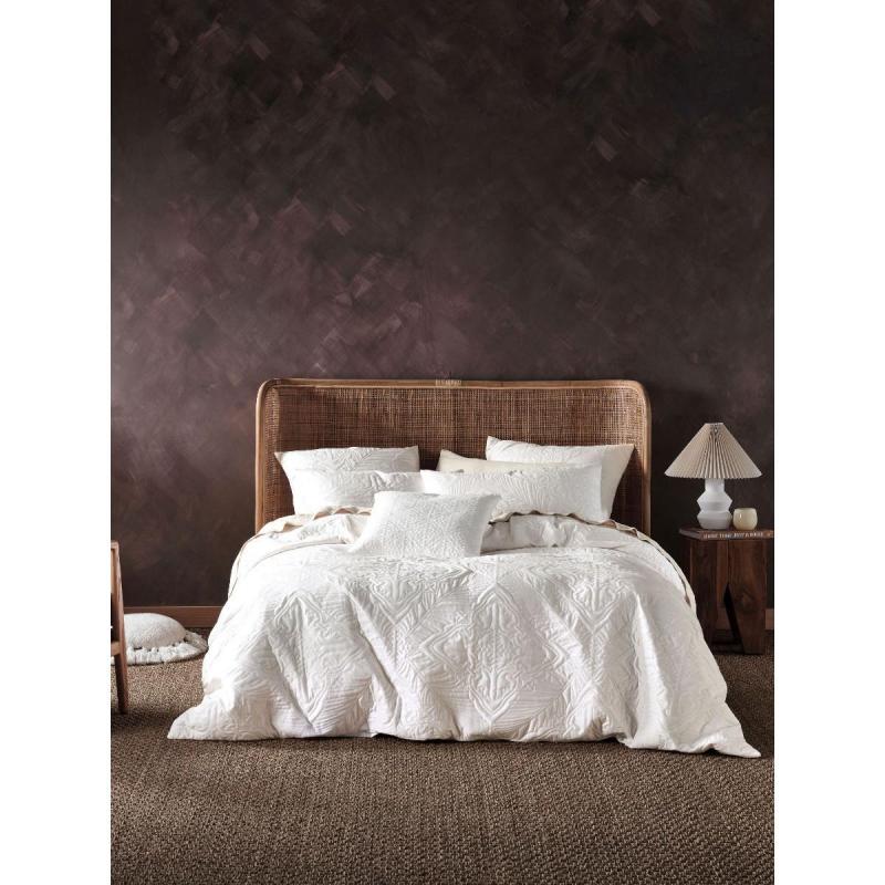 Linen House Isadora Quilt Cover Set | Queen | Sugar 