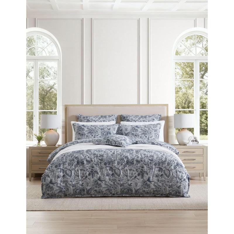 Private Collection Paloma Ink Quilt Cover Set | King Bed