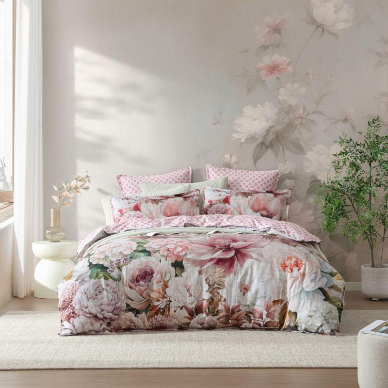 Logan & Mason Oleander Pink Quilt Cover Set | Queen Bed