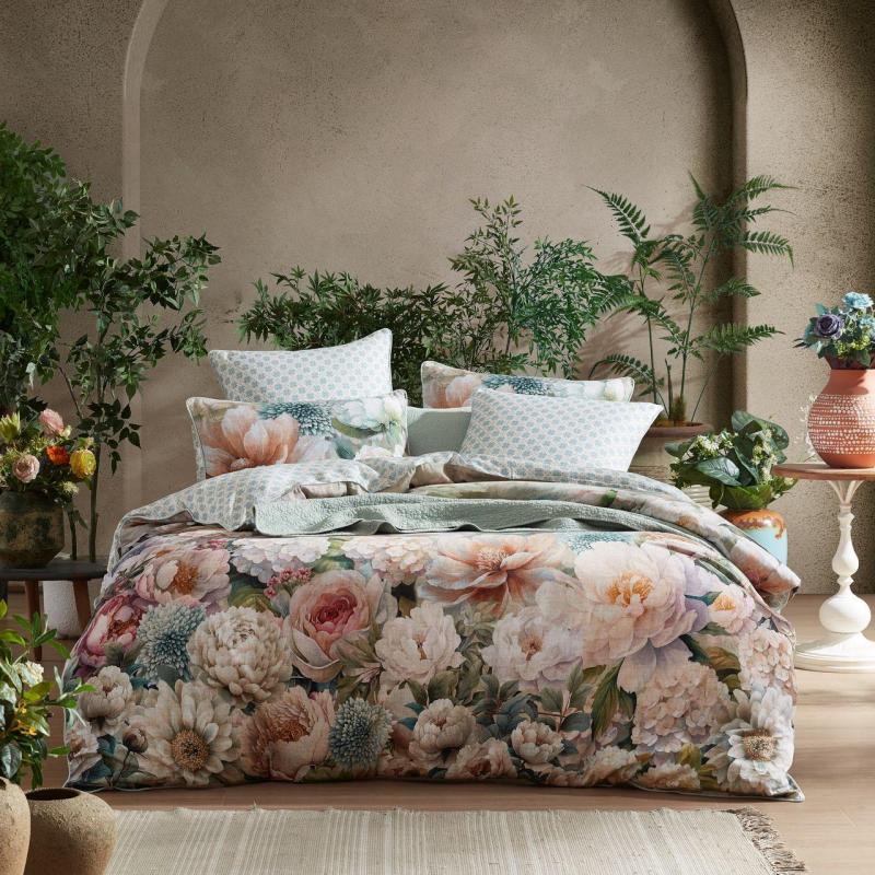 Logan & Mason Hydrangea Mist Multi Quilt Cover Set | Super King Bed