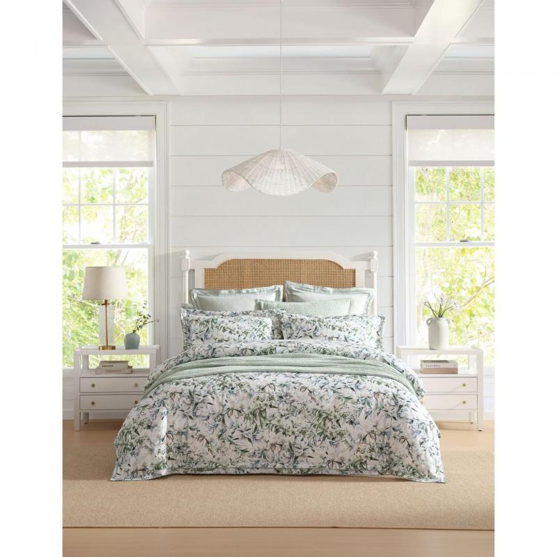 Private Collection Starlet Sage Quilt Cover Set | Queen Bed