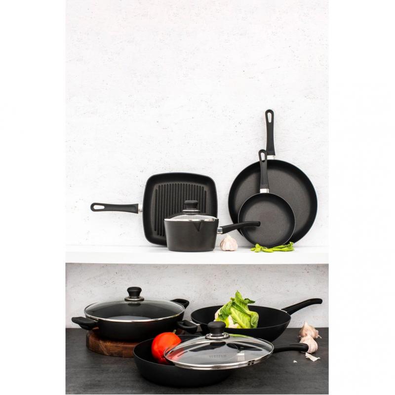 Scanpan Classic Square Grill Pan | Sur La Table